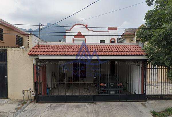 VENTA DE CASA EN CAMINO REAL GUADALUPE NUEVO LEON AD15