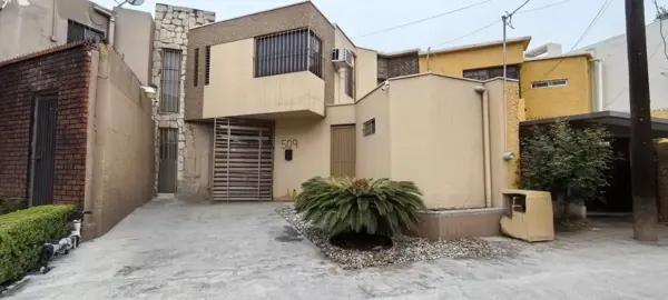 Casa en renta en Colinas de San Jeronimo, Monterrey, Nuevo León