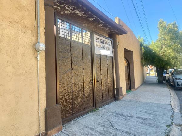 SE VENDE CASA DE 1 PISO EN ESQUINA EN SAN JAVIER. IDEAL PARA NEGOCIO.