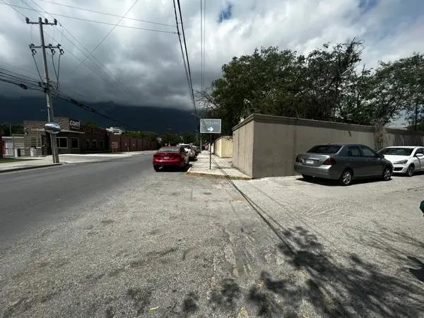 Renta de terreno comercial en San Pedro Garza Garcia