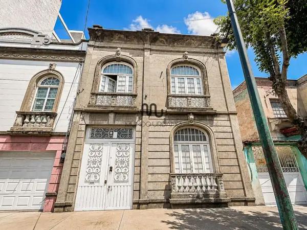 Casa con uso de suelo comercial en renta en Roma Norte Condesa