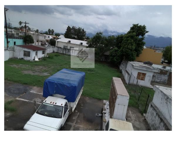 RENTA DE TERRENO EN MITRAS NORTE.