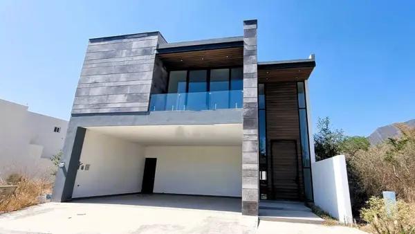 Casa en Venta Aysso Residencial, al Sur de Monterrey, Carretera Nacional