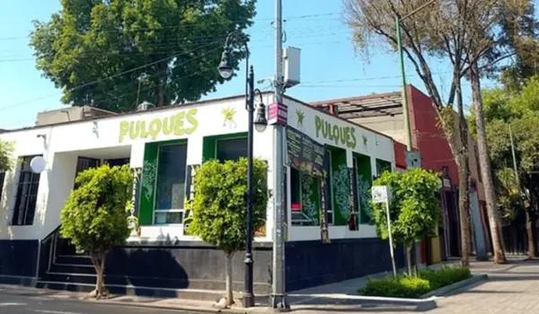 Casa con uso de suelo Comercial en esquina Venta Col. del Carmen Coyoacán Cdmx