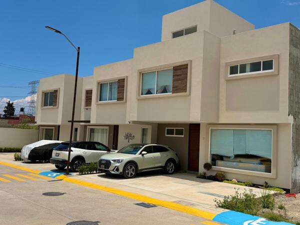 Casa en Venta en San Salvador Tizatlalli, Metepec - Con acabados modernos y lista para habitar