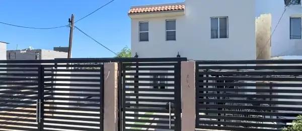 CASA EN VENTA EN VISTA DEL VALLE MEXICALI BC  CO