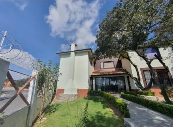 Casa en Remate Bancario en Cumbre Los Encinos, Puebla: Amplios Espacios y Confort Casa en Remate Bancario en Cumbre Los Encinos, Puebla: Amplios Espacios y Confort