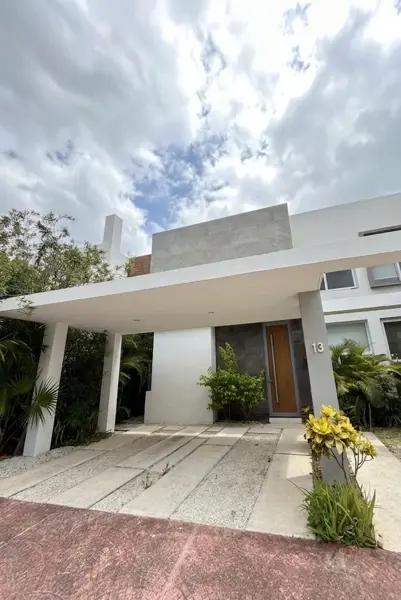 Casa en renta equipada en privada en Mérida, Yucatán