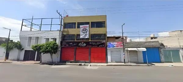 Oportunidad de Remate: Edificio Comercial en Chalco con Acceso para Personas con Discapacidad LAAB1