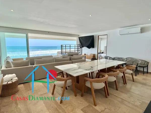 Departamento en Ikaroa con terraza, jacuzzi y vista al mar