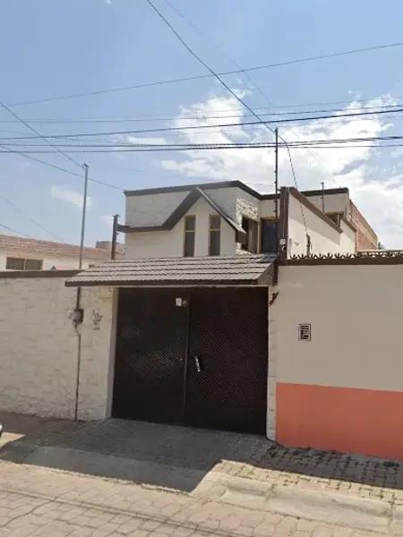 Venta de Casa en Tulancingo de Bravo: Amplia y Accesible