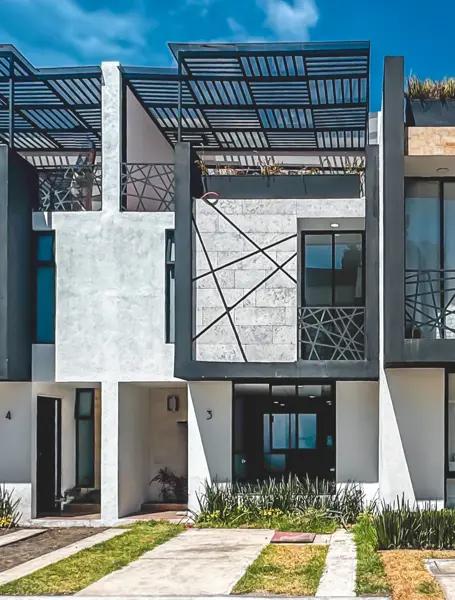 CASA EN VENTA CON ROOF GARDEN EN CUAUTLANCINGO.
