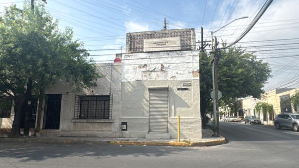 TERRENO EN ESQUINA EN VENTA CON SUELO COMERCIAL, MONTERREY CENTRO