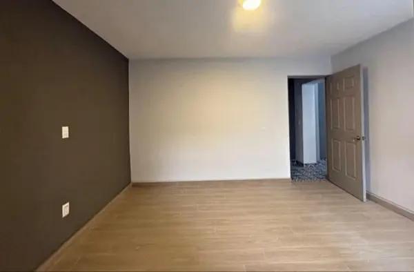 Preciosa casa 
PARA OFICINA 
Americana 
Guadalajara