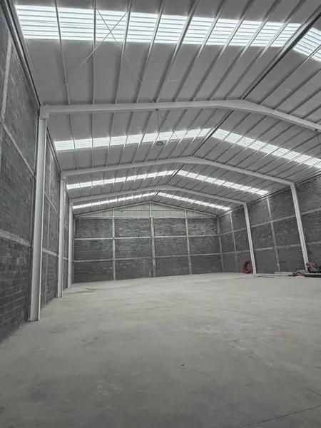 BODEGA EN VENTA Y RENTA, PARQUE IBP 100 SANTA CATARINA