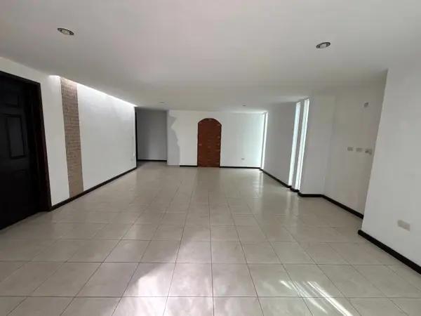 CASA DUPLEX EN PLANTA ALTA EN RENTA, SANTIAGO MOMOXPAN, SAN PEDRO CHOLULA.
