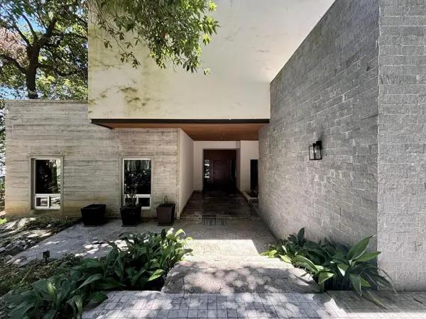 HERMOSA CASA EN VENTA EN OLINALA