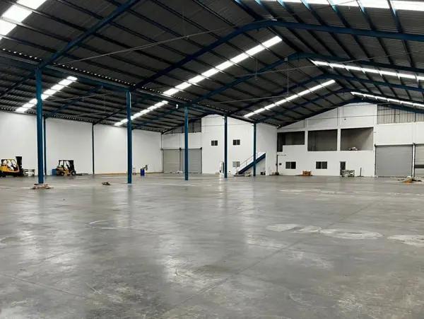 BODEGA INDUSTRIAL EN RENTA, SANTA ROSA