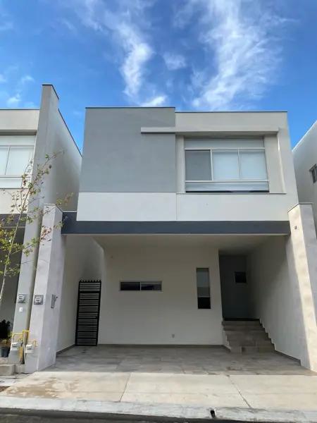 CASA EN VENTA/RENTA  NOVELIA RESIDENCIAL