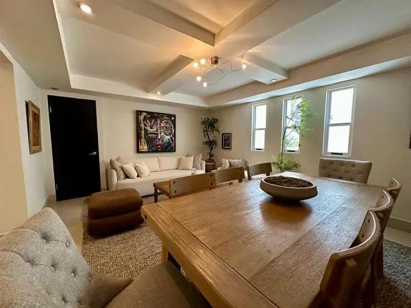 CASA CON USO DE SUELO EN VENTA, DEL VALLE