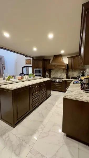 CASA EN VENTA, COLONIA EL ROBLE