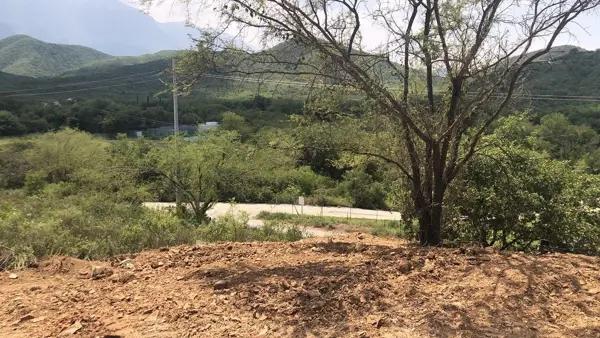 TERRENO EN VENTA, EL YERBANIZ CARRETERA NACIONAL
