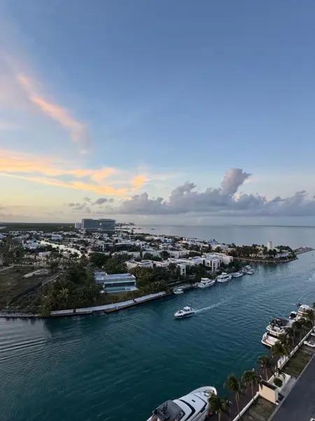 DEPARTAMENTO Amueblado EN VENTA, PUERTO CANCÚN SLS MARINA BEACH