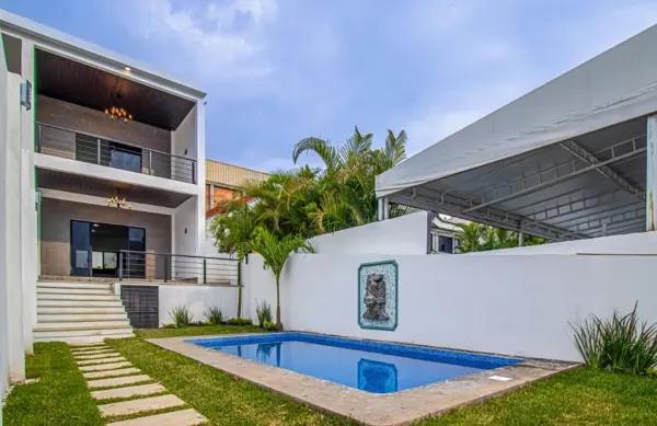 Casa en privada con seguridad a 5 mnts de la autopista Mexico-Acapulco. Casa en privada con seguridad a 5 mnts de la autopista Mexico-Acapulco.