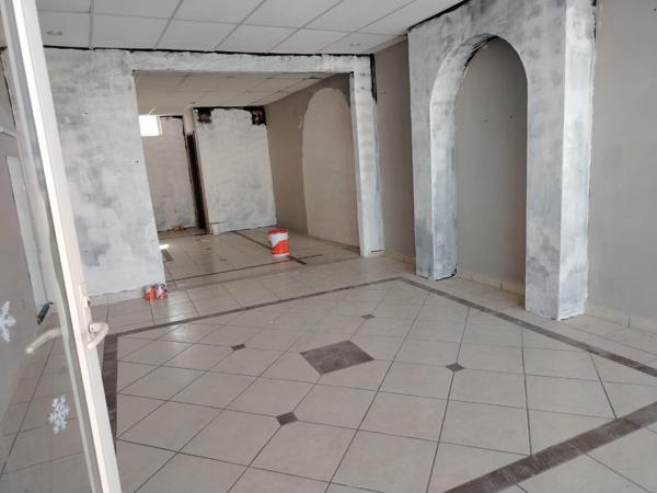 LOCAL COMERCIAL EN RENTA EN EXCELENTE UBICACIÓN