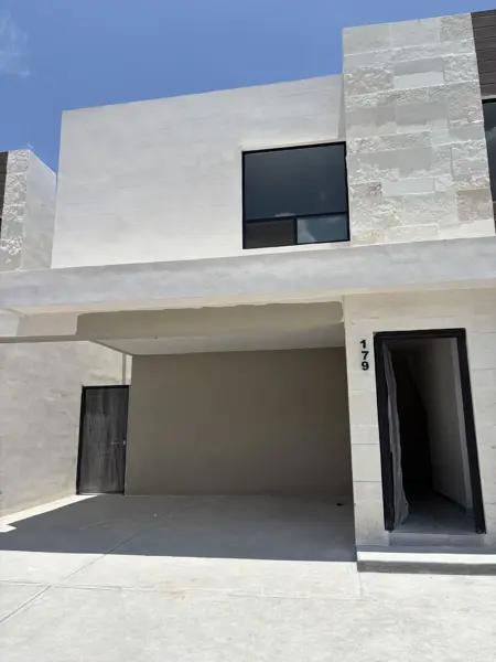 CASA EN VENTA EN MONTALIA RESIDENCIAL