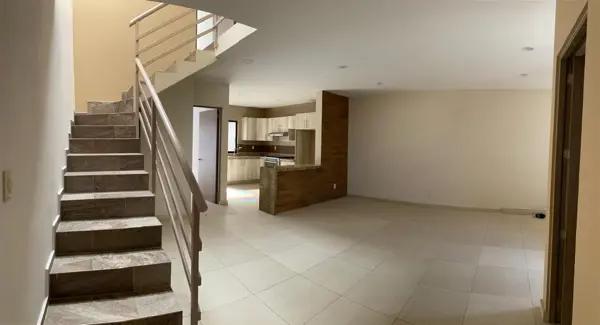Excelente oportunidad de venta de casa en Puerta de Piedra, Corregidora. Excelente oportunidad de venta de casa en Puerta de Piedra, Corregidora.