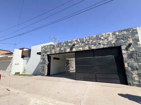 Casa de una planta Residencial Frondoso