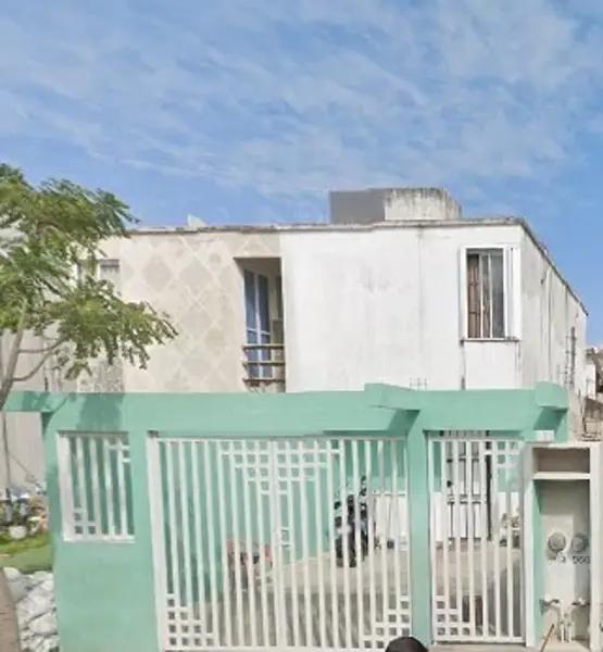 Venta de Casa en Playa del Carmen: Ubicación Estratégica en Villas Riviera Venta de Casa en Playa del Carmen: Ubicación Estratégica en Villas Riviera