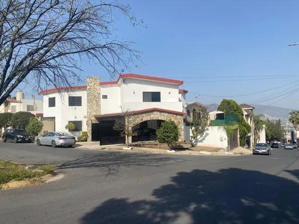 CASA EN VENTA CUMBRES 4TO SECTOR, MONTERREY CASA EN VENTA CUMBRES 4TO SECTOR, MONTERREY