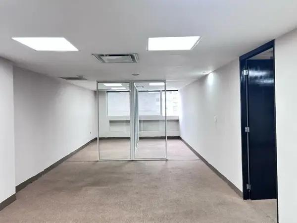 OFICINA EN RENTA EN AZURES