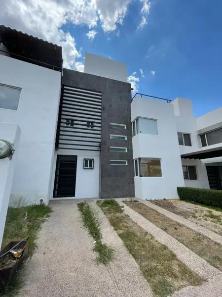 CASA EN VENTA  ARROYO DEL BOSQUE SUR  Zona Tec Monterrey Norponiente