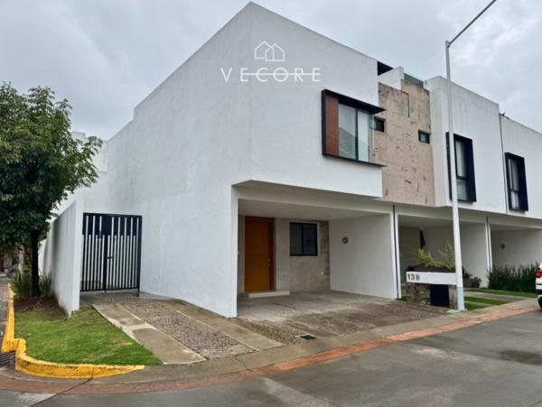 CASA EN RENTA EN AUREA RESIDENCIAL, SAN PEDRO TLAQUEPAQUE