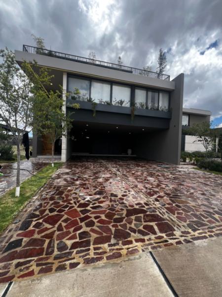 LA CAMPIÑA FRANCESA , MODELO ESTRASBURGO