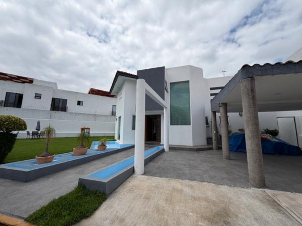 Casa en venta en El Barreal, zona UDLAP, San Andrés Cholula, Puebla Casa en venta en El Barreal, zona UDLAP, San Andrés Cholula, Puebla