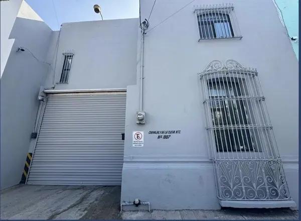Bodega Disponible en Renta en en Centro