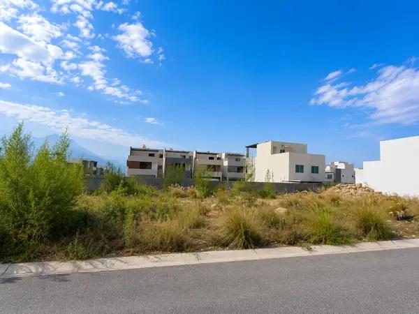 Venta de Terreno en Porto Cumbres