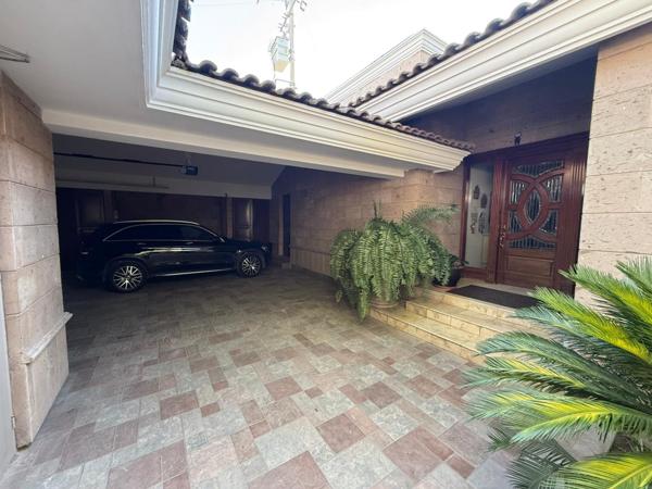 SAN ISIDRO CASA EN VENTA SAN ISIDRO CASA EN VENTA