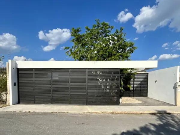 CASA DE UNA PLANTA EN VENTA EN DZITYA