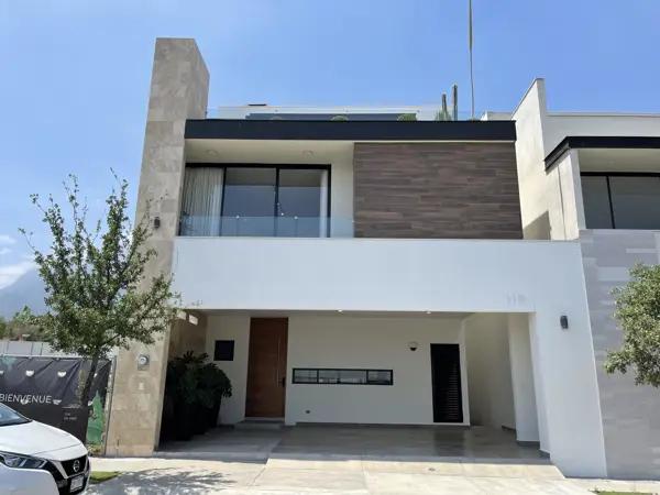 CASA PENINSULA CUMBRES ELITE PREMIER GARCIA VENTA