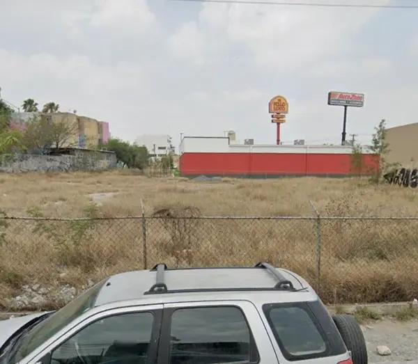 TERRENO EN RENTA por ruiz  cortines VALLE DE INFONAVIT MONTERREY