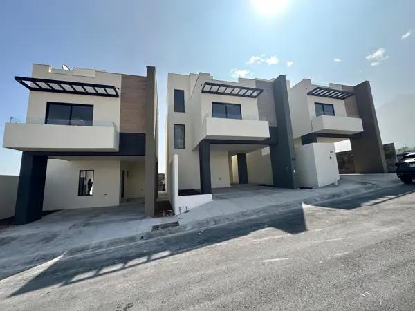 CASA VENTA SOLANA RESIDENCIAL GARCIA