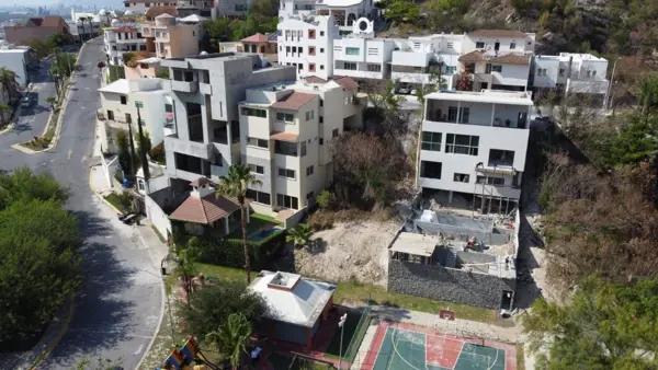 TERRENO EN VENTA LAS AGUILAS CONTRY GUADALUPE TERRENO EN VENTA LAS AGUILAS CONTRY GUADALUPE