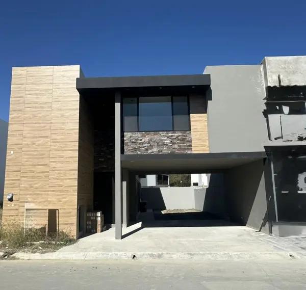CASA EN VENTA por huajuquito CARRETERA NACIONAL SANTIAGO CASA EN VENTA por huajuquito CARRETERA NACIONAL SANTIAGO