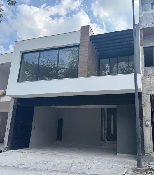 CASA EL BARRO CARRETERA NACIONAL MONTERREY VENTA