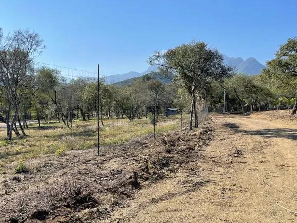 TERRENO por vista encinos y bioparque estrella montemorelos VENTA